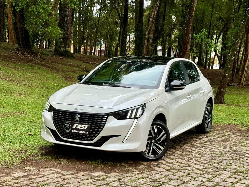 Peugeot 208 Roadtrip 1.6 Flex 16V 5p Aut.