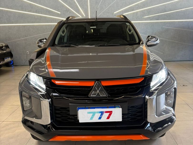 Mitsubishi L200 Triton Sport HPE-S 2.4 CD Dies. Aut