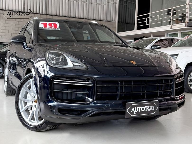 Porsche Cayenne Turbo 4.0 V8 550cv
