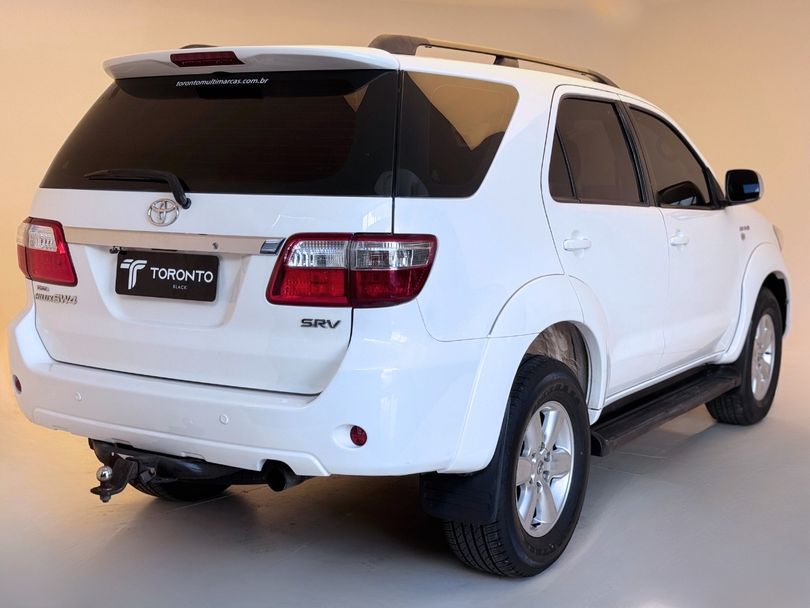 Toyota Hilux SW4 SRV 4x4 4.0 V6 24V Aut.