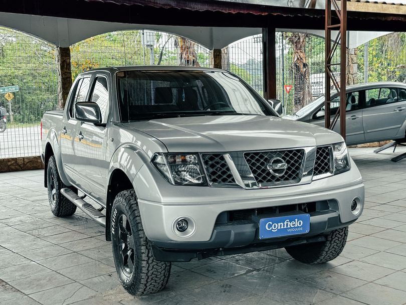 Nissan Frontier SEL CD 4x4 2.5 TB Diesel Aut.