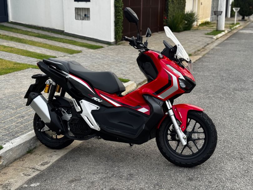 HONDA ADV 150