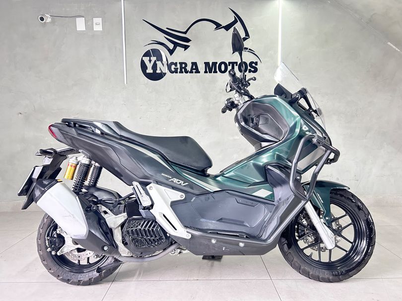 HONDA ADV 150