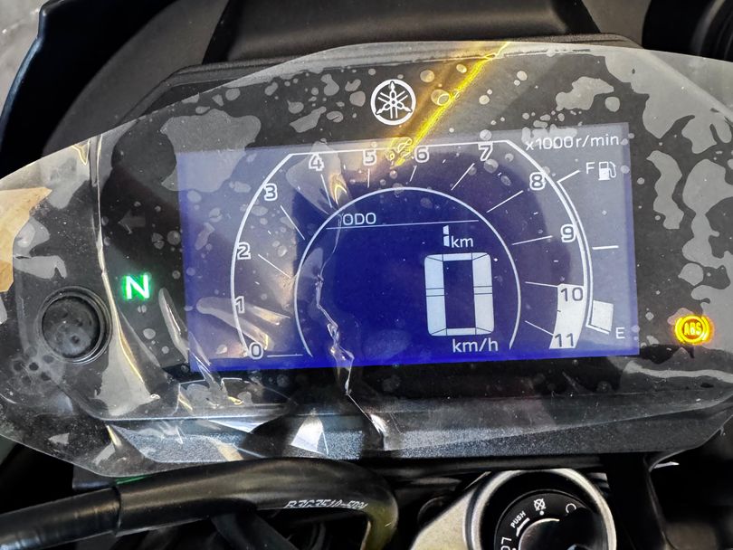 YAMAHA YZF R-15 155 ABS