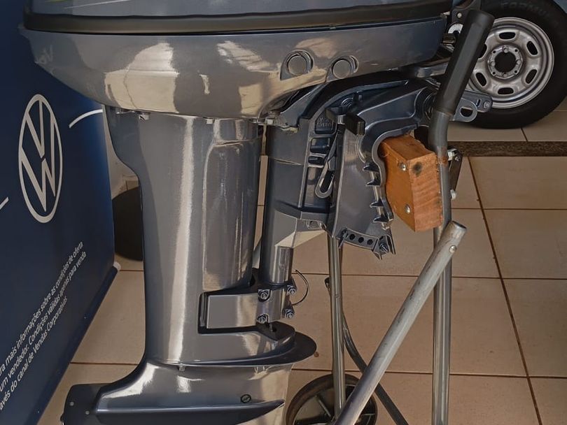 YAMAHA MOTOR DE POPA 2 TEMPOS