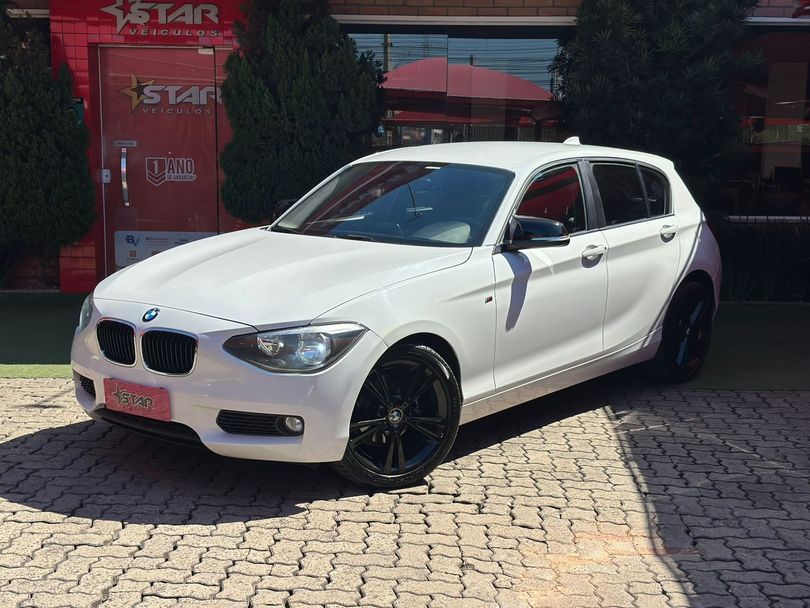 BMW 116iA 1.6 TB 16V 136cv 5p