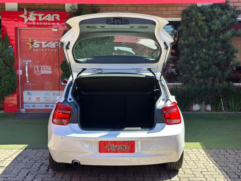 BMW 116iA 1.6 TB 16V 136cv 5p