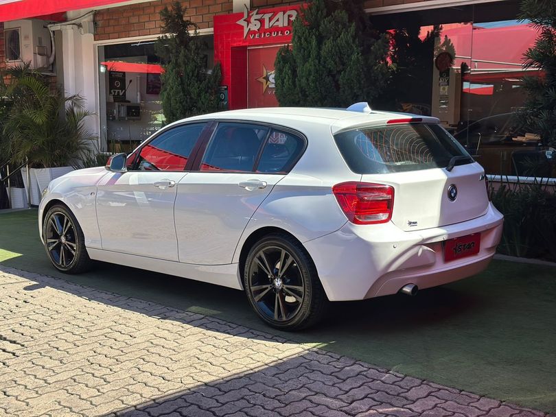 BMW 116iA 1.6 TB 16V 136cv 5p