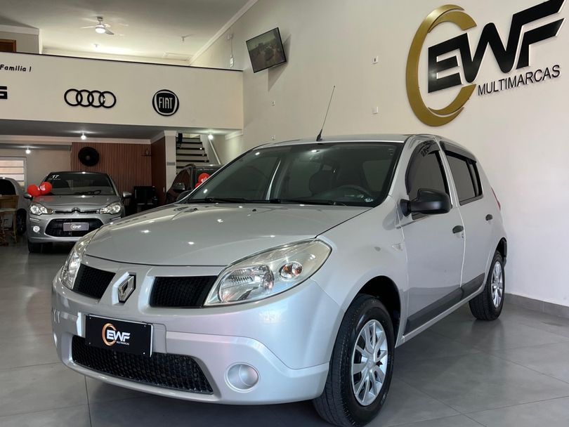 Renault SANDERO Authentique Hi-Flex 1.0 16V 5p