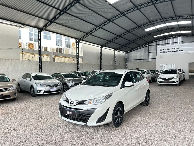 Toyota YARIS XL Live 1.3 Flex 16V 5p Aut.