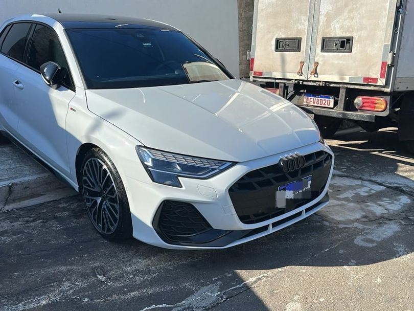 Audi A3 Sportb. Performance Black 2.0 S-tron.