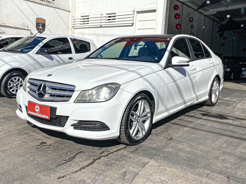 Mercedes C-180 CGI Sport 1.6 TB 16V 156cv Aut.