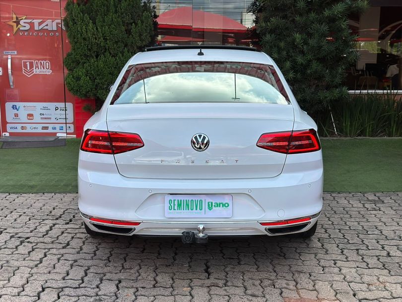 VolksWagen Passat Highline 2.0 TSI 220cv Tip.