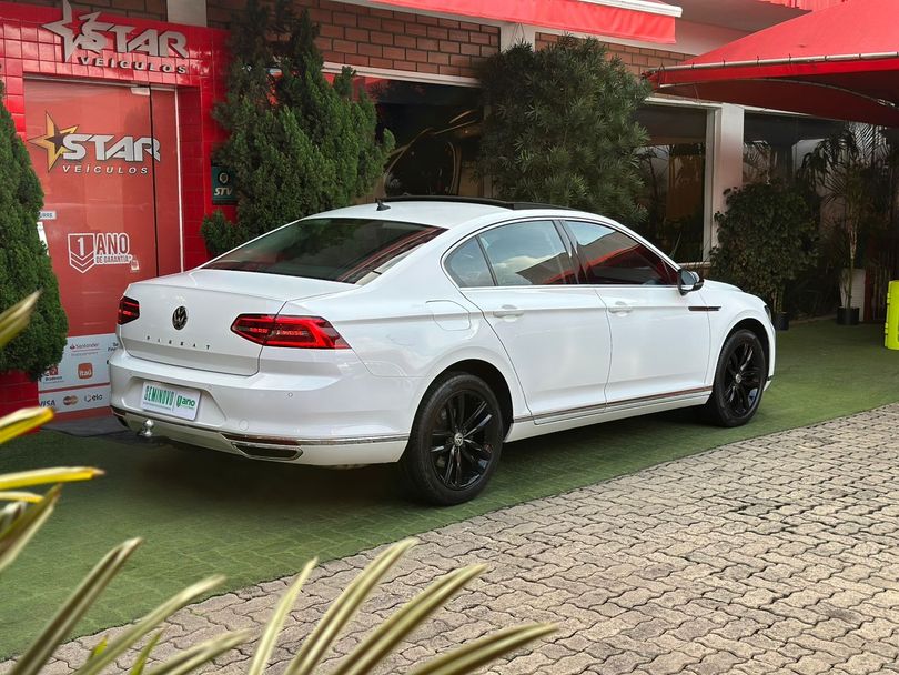 VolksWagen Passat Highline 2.0 TSI 220cv Tip.