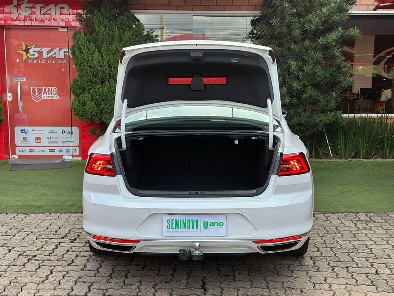 VolksWagen Passat Highline 2.0 TSI 220cv Tip.