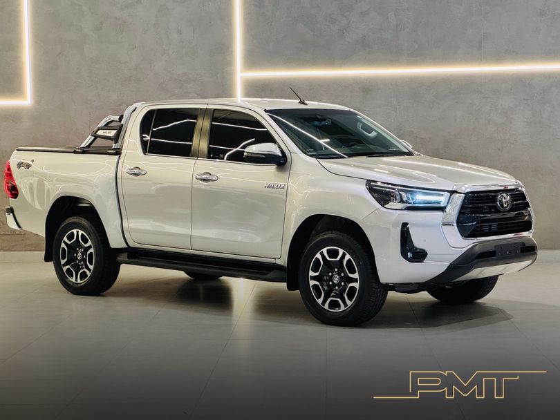 Toyota Hilux CD SRX 4x4 2.8 TDI 16V Diesel Aut.