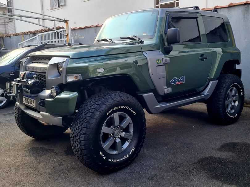 Troller T-4 4x4 3.2 20V Tdi Cap. Rígida Diesel