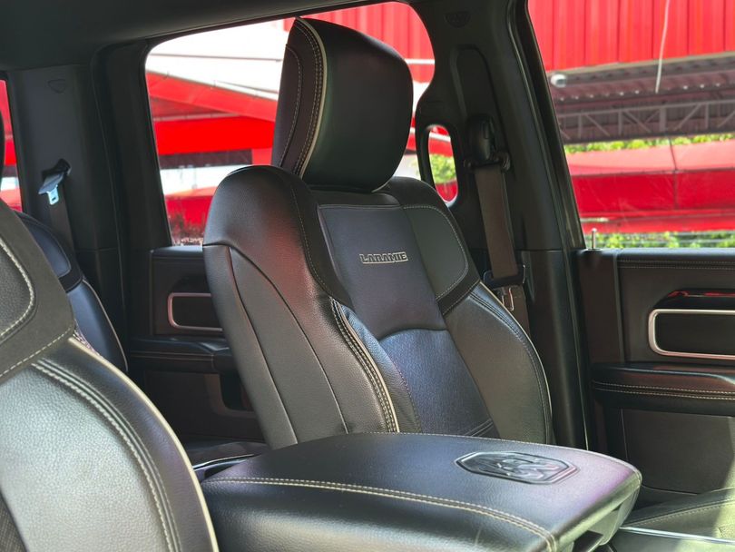 RAM 2500 LARAMIE  6.7 TDI  CD 4x4 Diesel