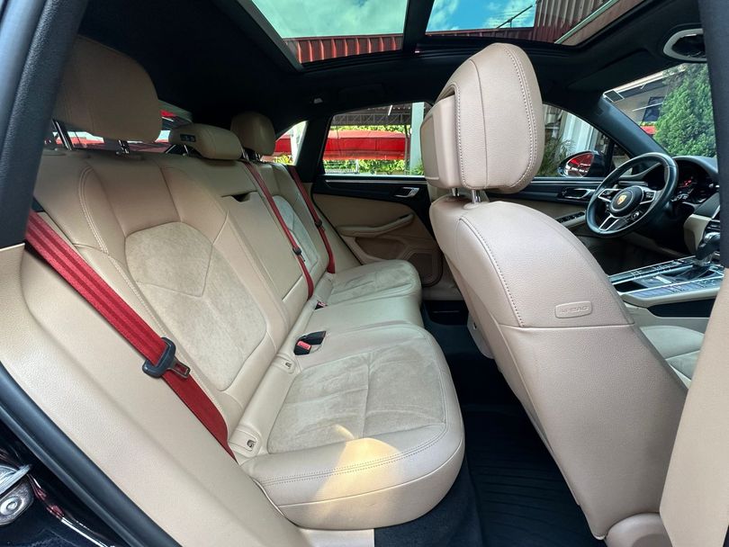 Porsche Macan 2.0 Turbo