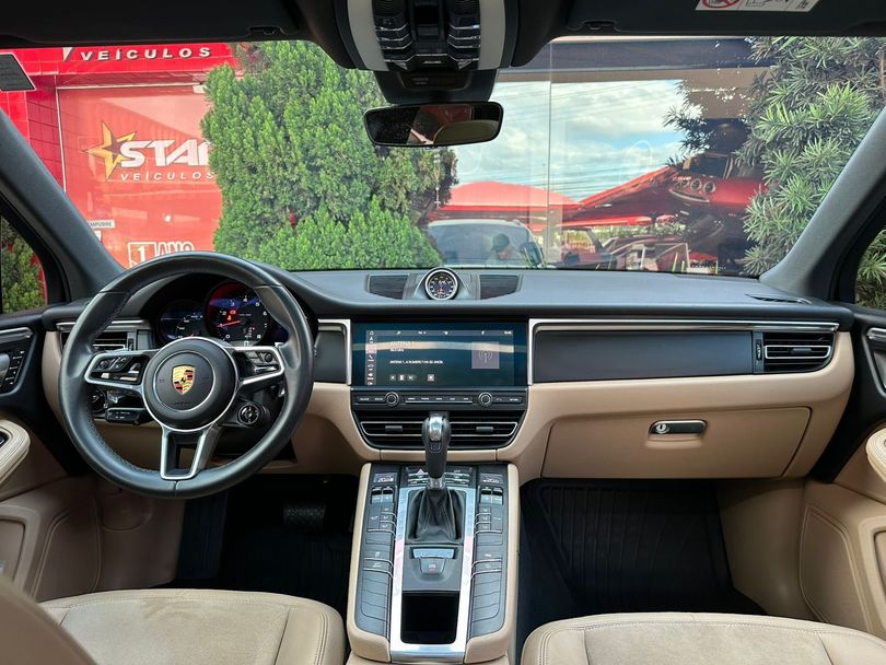 Porsche Macan 2.0 Turbo