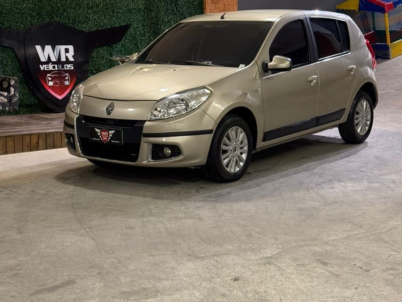 Renault SANDERO Privilège Hi-Flex 1.6 16V 5p Aut