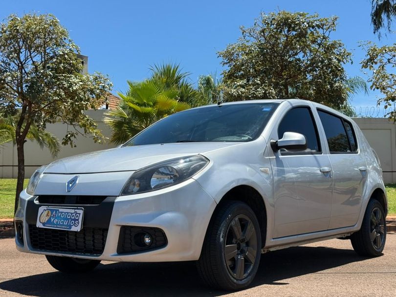 Renault SANDERO Expression Hi-Flex 1.0 16V 5p