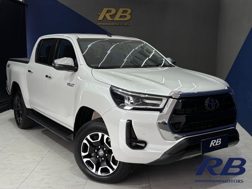 Toyota Hilux CD SRX 4x4 2.8 TDI 16V Diesel Aut.