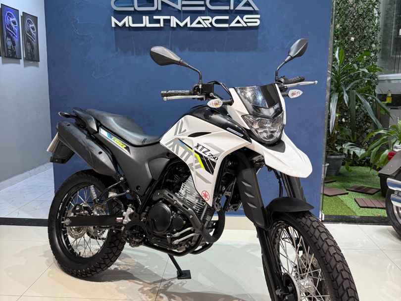YAMAHA XTZ 250 LANDER 249cc/LANDER BLUEFLEX/ABS