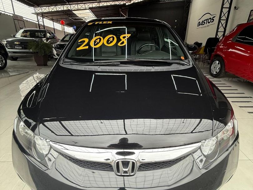 Honda Civic Sedan LXS 1.8/1.8 Flex 16V Aut. 4p