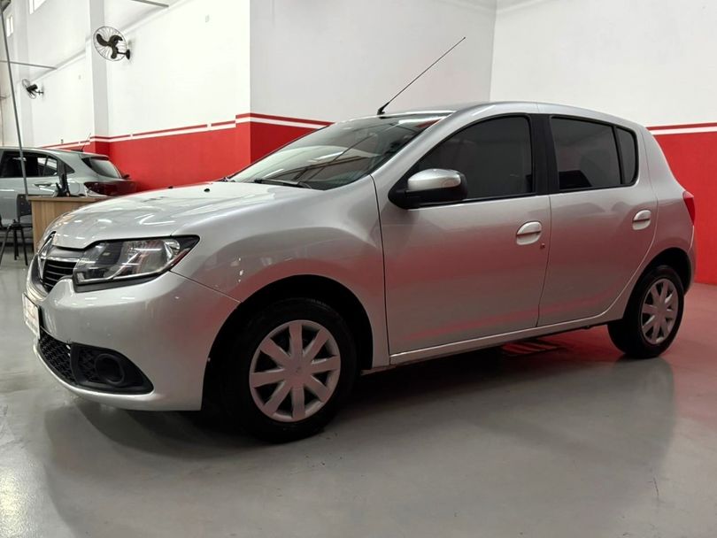 Renault SANDERO Expression Hi-Power 1.6 8V 5p