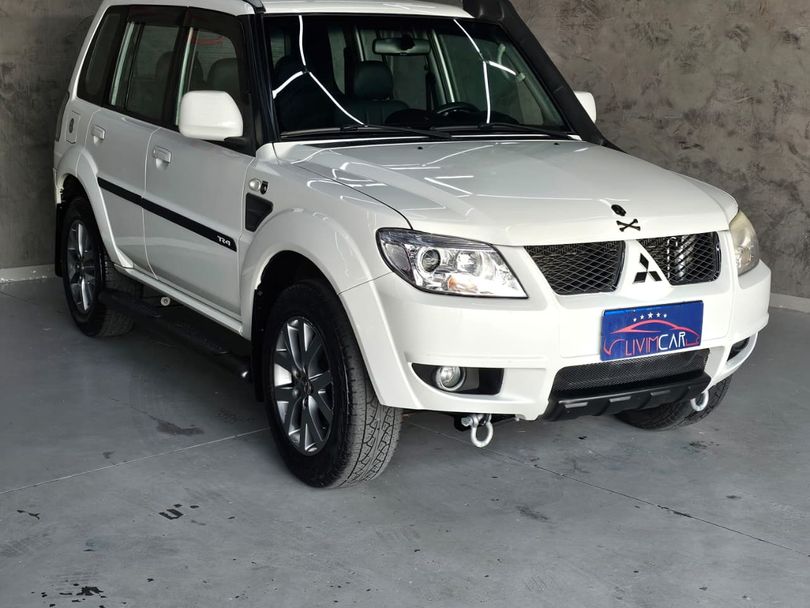 Mitsubishi Pajero TR4 2.0 Flex 16V 4X2 Aut.