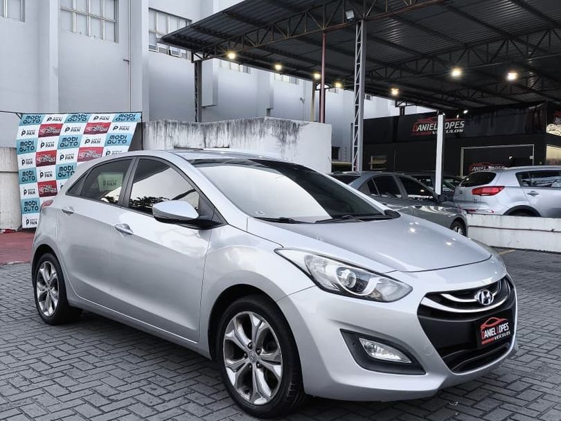 Hyundai i30 1.8 16V Aut. 5p