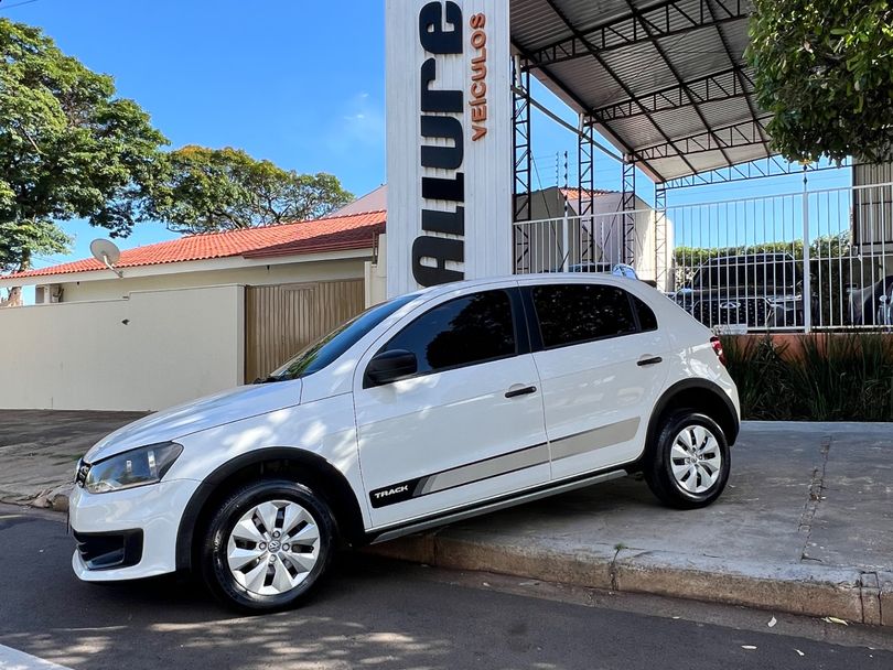 VolksWagen Gol TRACK 1.0 Mi Total Flex 8V 4p
