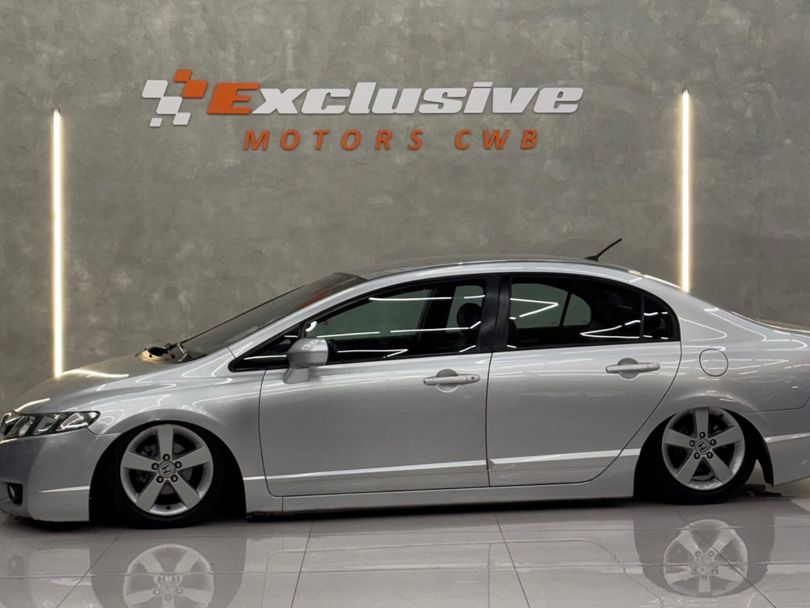 Honda Civic Sedan LXS 1.8/1.8 Flex 16V Mec. 4p