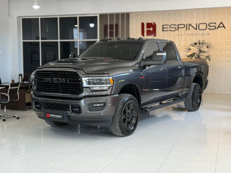 RAM 2500 LARAM. 6.7 NIGHT ED. TB CD 4x4 Die.