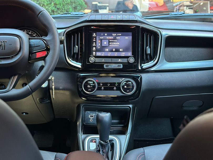 Fiat Strada Ultra 1.0 Flex Turbo CD Aut.