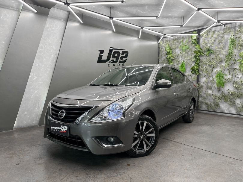 Nissan VERSA UNIQUE 1.6 16V FlexStart 4p Aut.