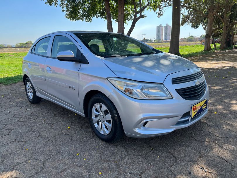 Chevrolet ONIX HATCH Joy 1.0 8V Flex 5p Mec.