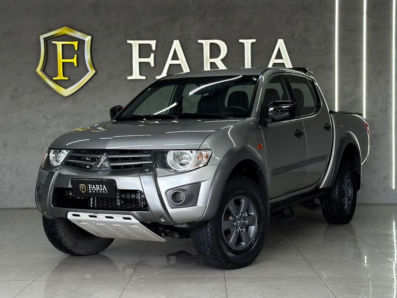 Mitsubishi L200 Triton HLS 2.4 Flex 16V CD Mec.