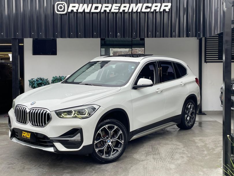 BMW X1 SDRIVE 20i X-Line 2.0 TB Active Flex
