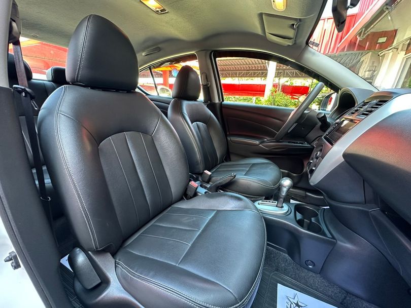 Nissan VERSA V-DRIVE Esp.Ed. 1.6 16v Flex Aut.