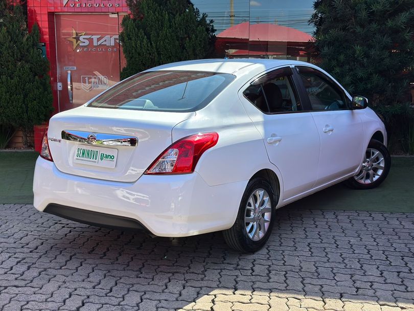 Nissan VERSA V-DRIVE Esp.Ed. 1.6 16v Flex Aut.