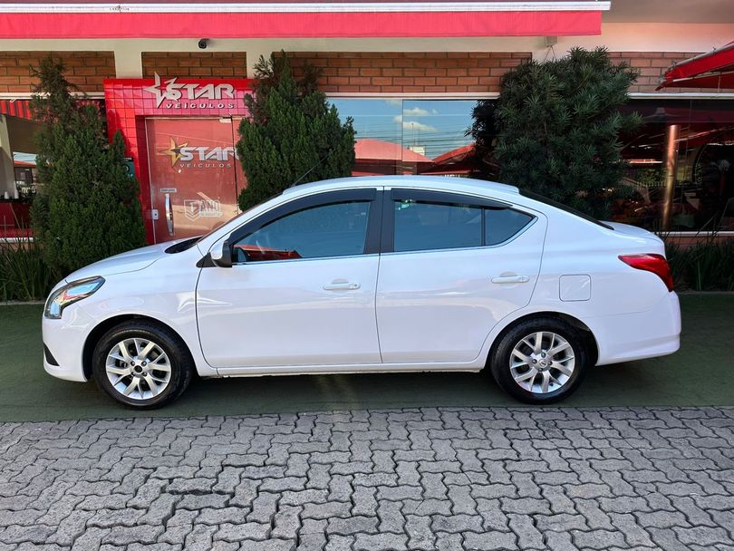 Nissan VERSA V-DRIVE Esp.Ed. 1.6 16v Flex Aut.