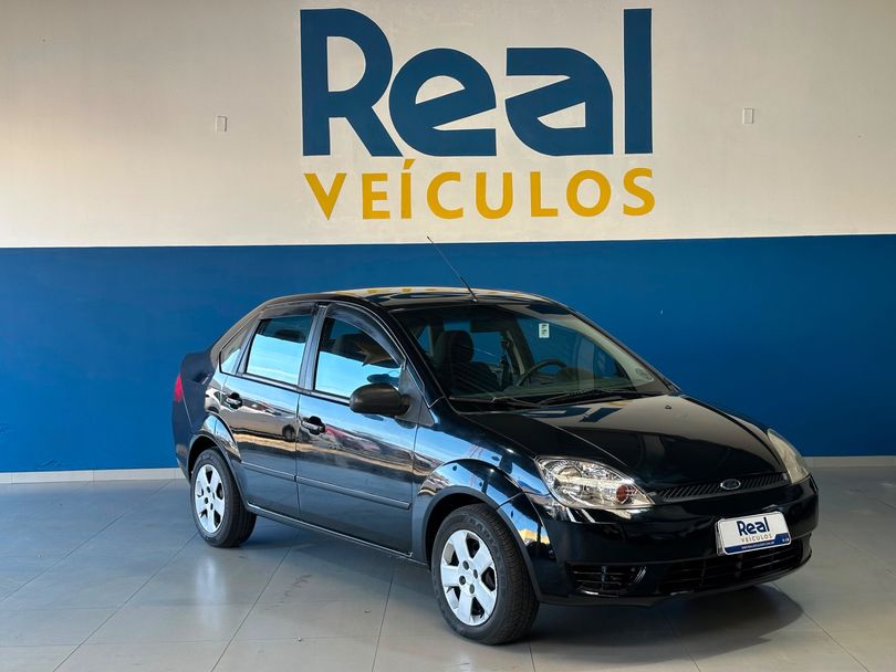 Ford Fiesta Sedan 1.0 8V Flex 4p