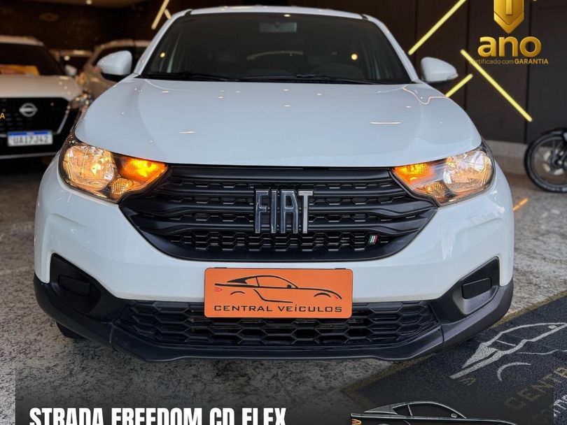 Fiat Strada Freedom 1.3 Flex 8V CD