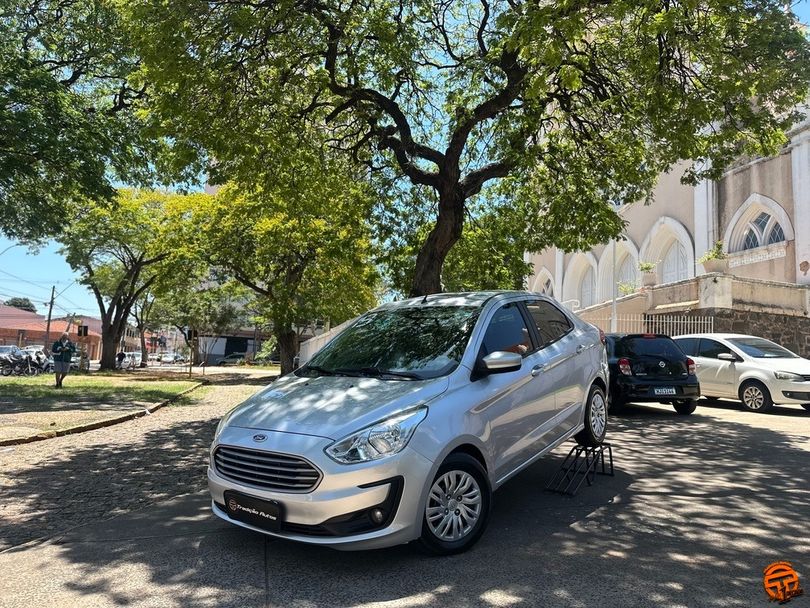 Ford Ka 1.5 Sedan SE 12V Flex 4p Mec.