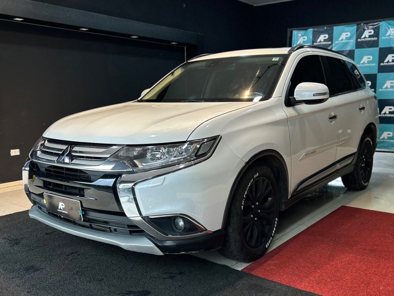 Mitsubishi OUTLANDER 2.2 165cv Diesel Aut.