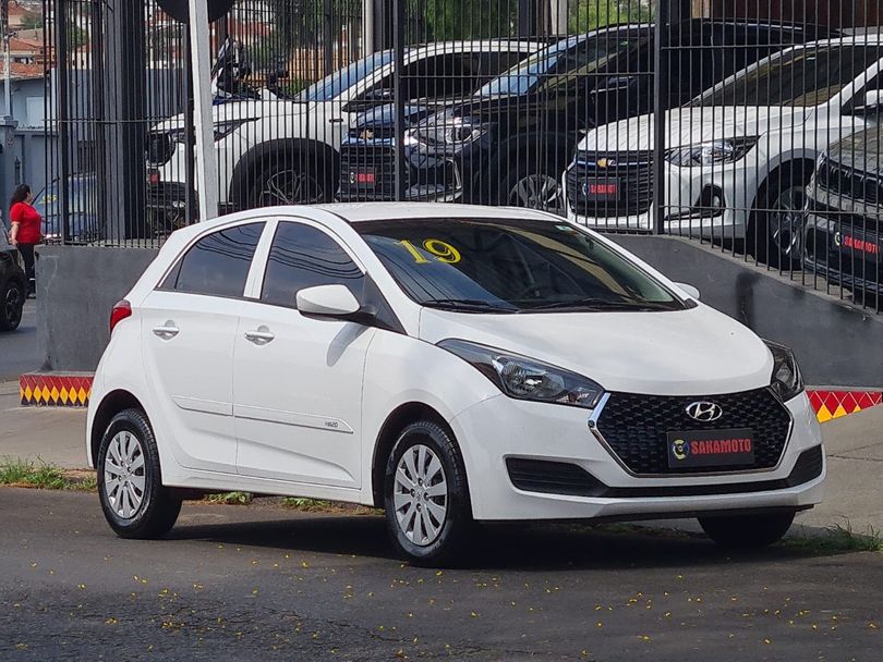 Hyundai HB20 Unique 1.0 Flex 12V Mec.