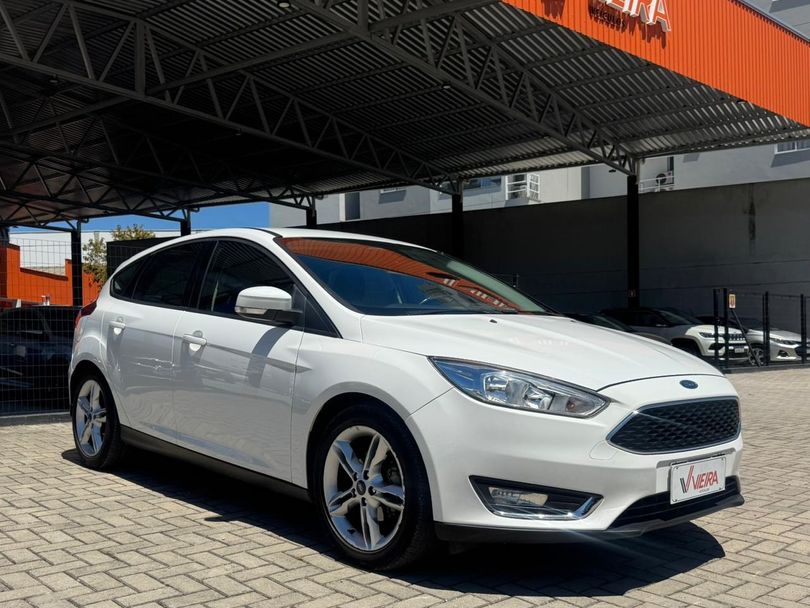 Ford Focus 1.6 S/SE/SE Plus Flex 8V/16V  5p