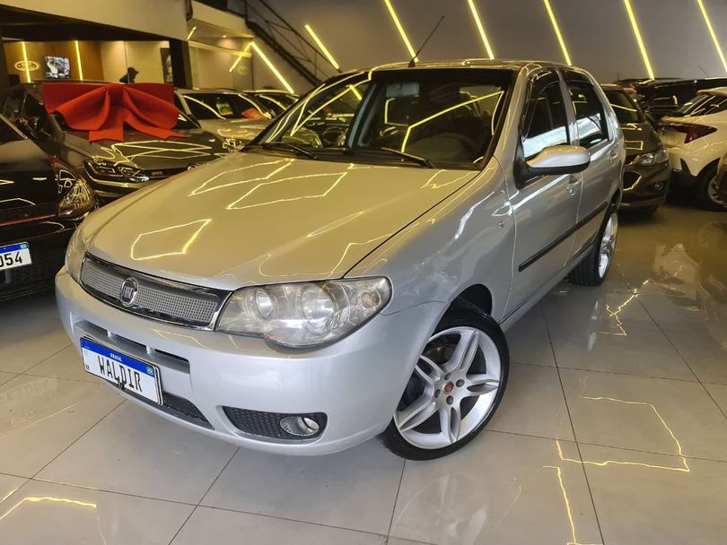 Fiat Palio HLX 1.8 mpi Flex 8V 4p